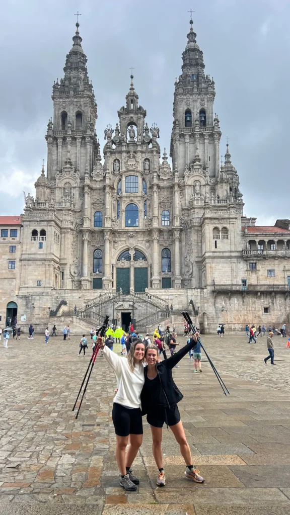Peregrinos haciendo el Camino de Santiago